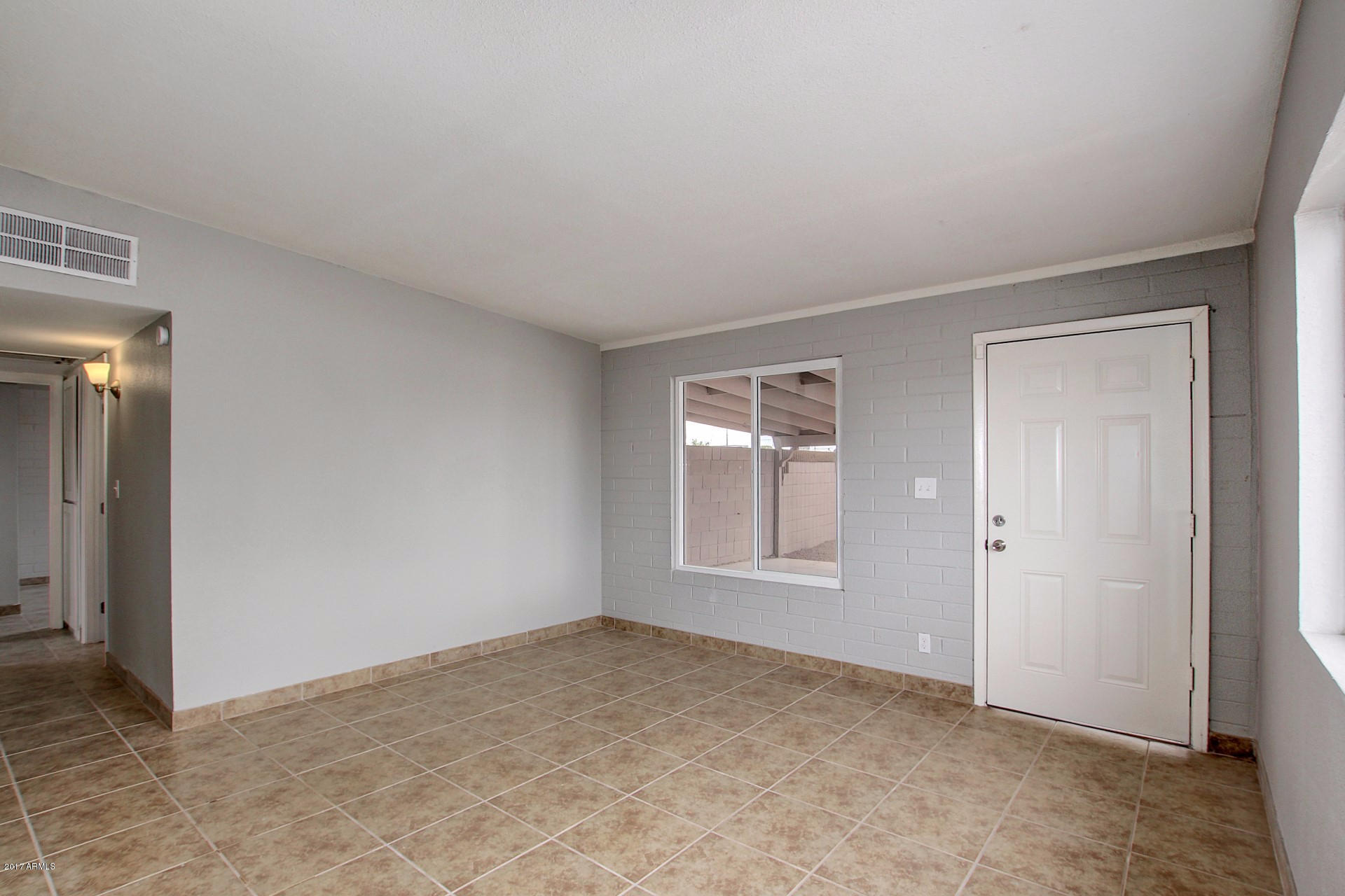 1701 East Chipman Road Phoenix, AZ 85040 - Photo 8 of 20 chipman (8)