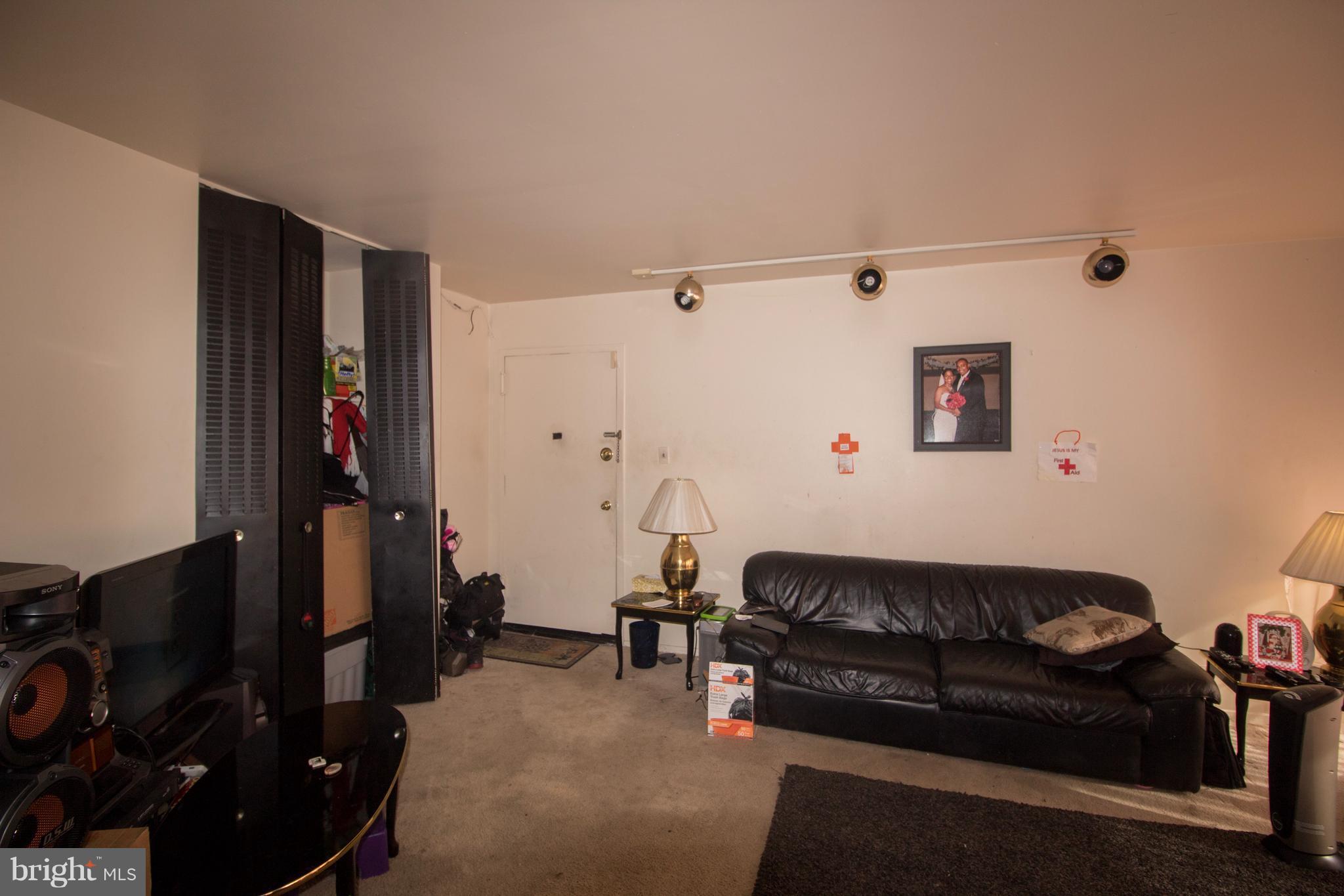 7973 Riggs Road, Unit 7 Hyattsville, MD 20783 - Photo 4 of 21 Living Room