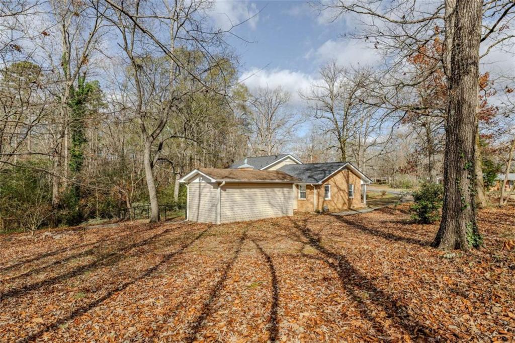 30 Polaris Terrace Northwest Rome, GA 30165 - Photo 39 of 44 a view of a house with a yard covered with snow in front of house