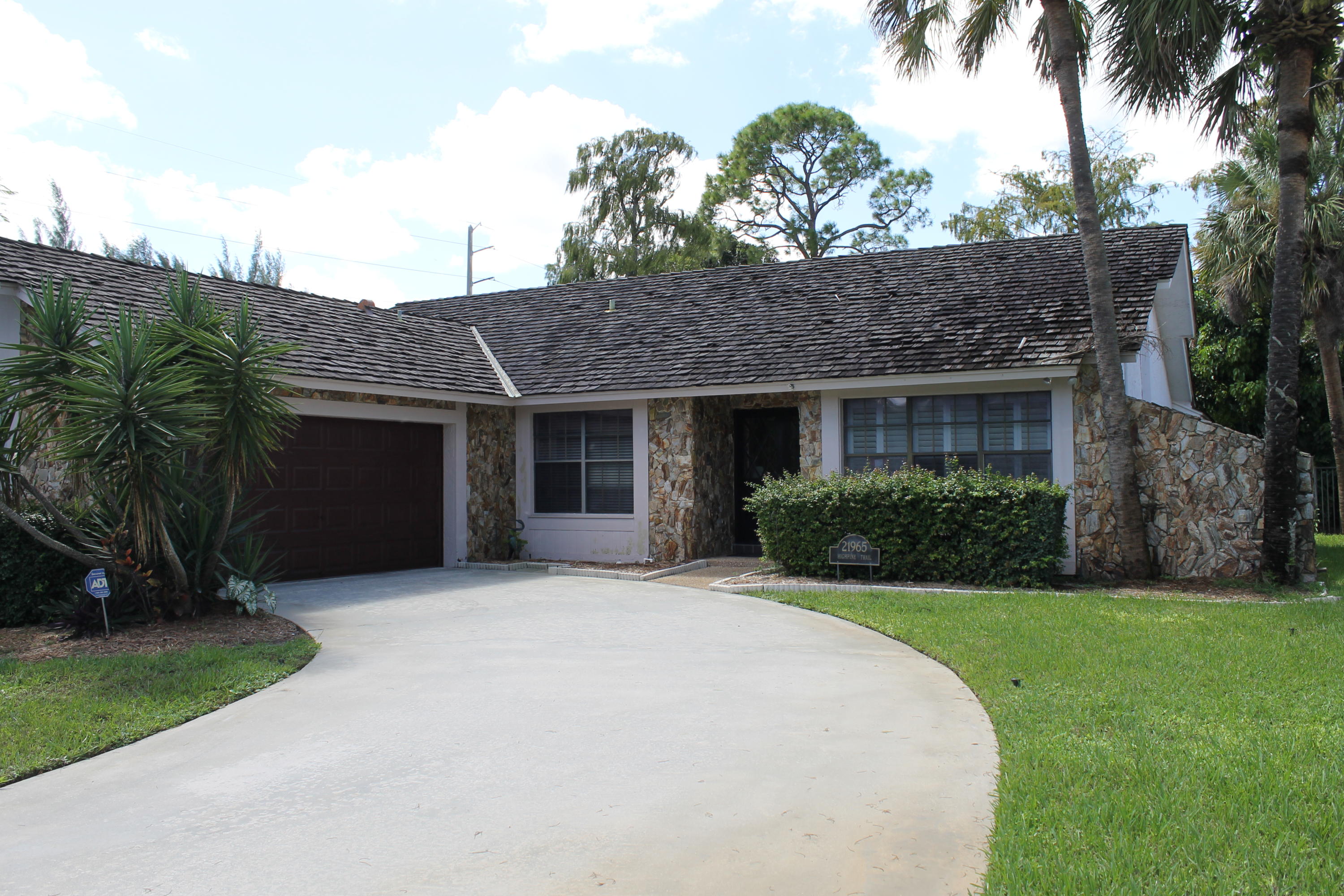 21965 High Pine Trail Boca Raton, FL 33428 - Photo 7 of 29 IMG_1475