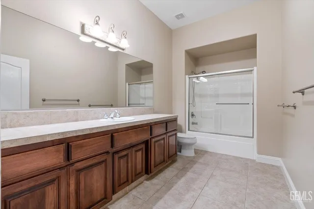 $1,500,000 | Undisclosed Address, Bakersfield, CA 93314