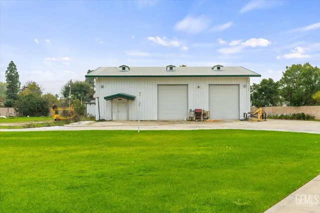 $1,500,000 | Undisclosed Address, Bakersfield, CA 93314