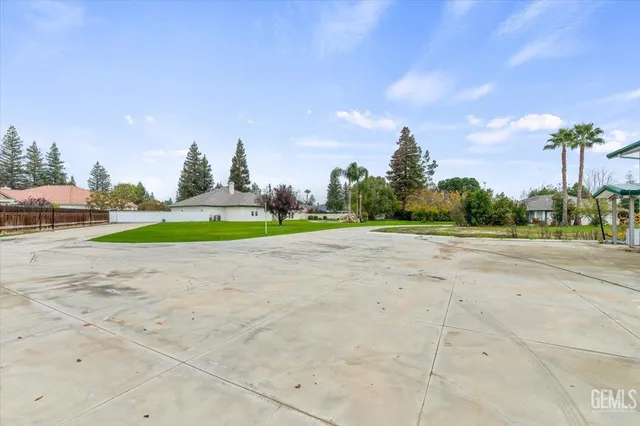$1,500,000 | Undisclosed Address, Bakersfield, CA 93314
