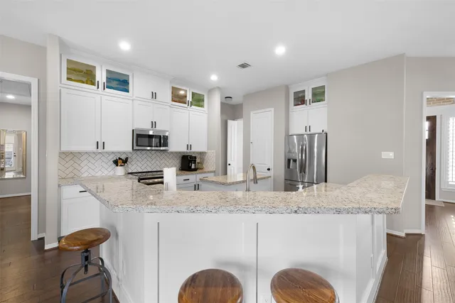 $493,000 | 26 Briarwood Lane, Bellville, TX 77418