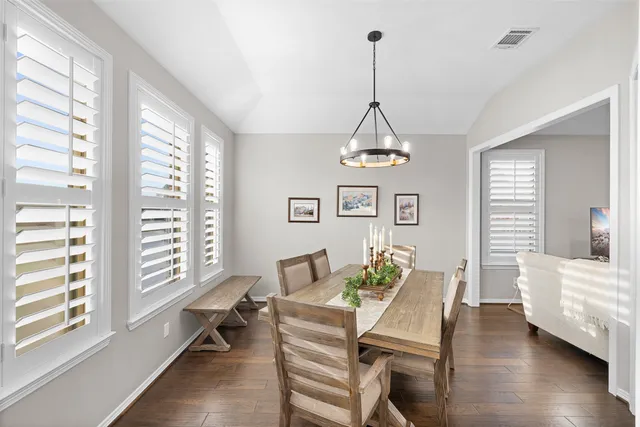 $493,000 | 26 Briarwood Lane, Bellville, TX 77418