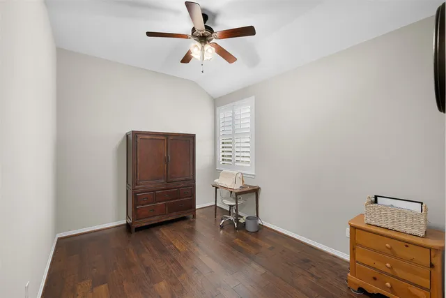 $493,000 | 26 Briarwood Lane, Bellville, TX 77418