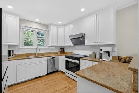 $1,460,000 | 36 Roosevelt Road, Unit 36, Lexington, MA 02421