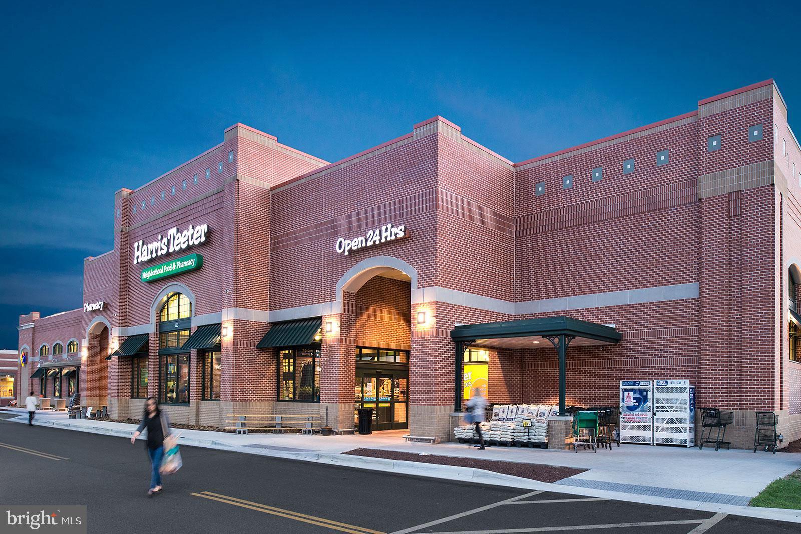 246 Baldwin Street Gaithersburg, MD 20878 - Photo 47 of 48 Harris Teeter in Downtown Crown