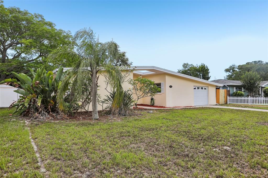 1856 Southview Road Largo, FL 33770 - Photo 26 of 27