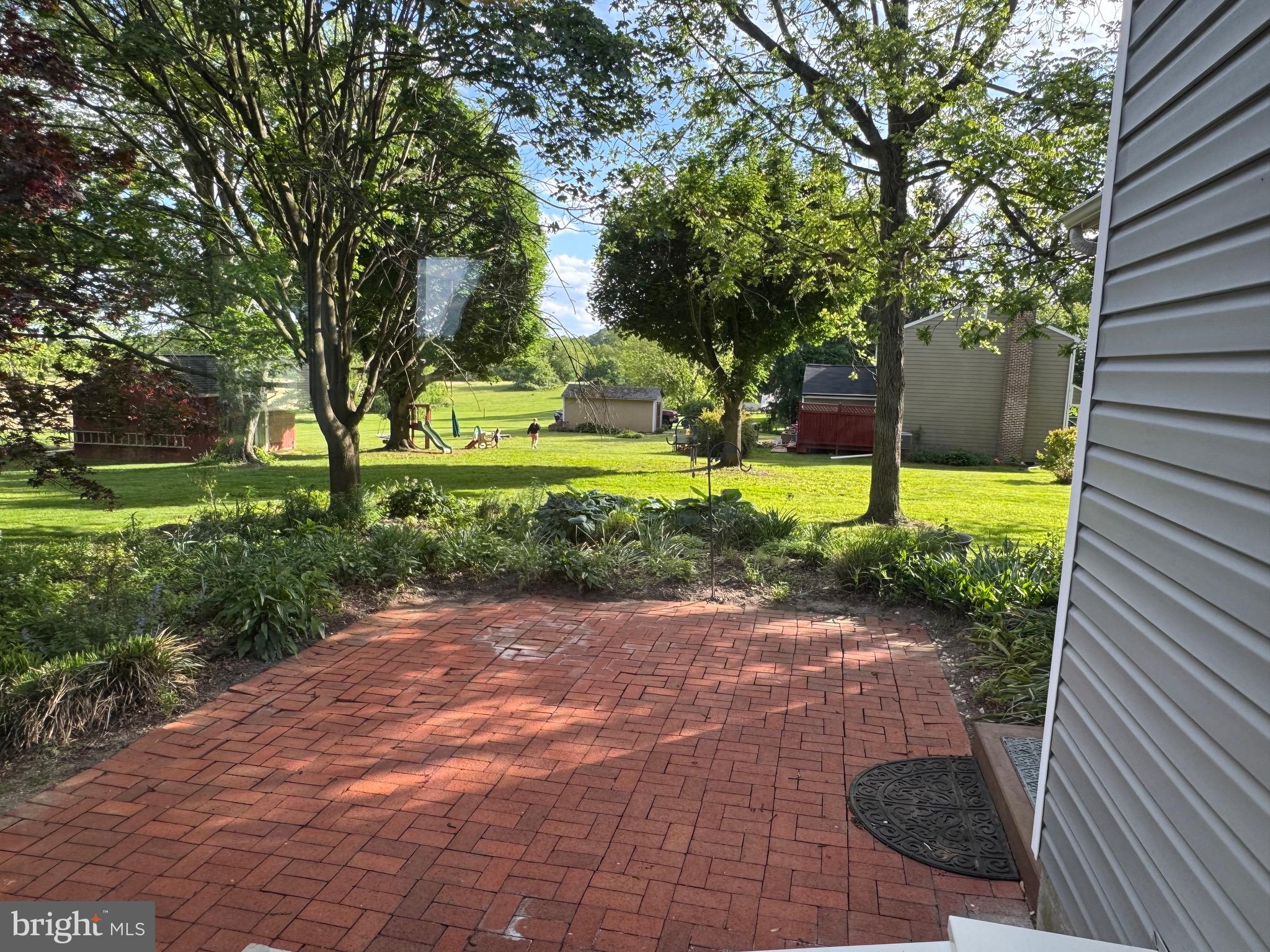 21717 Gunpowder Road Manchester, MD 21102 - Photo 68 of 87 Rear patio view