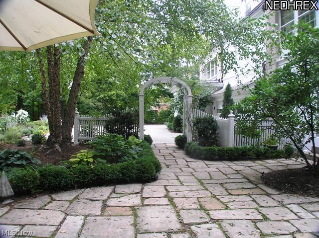 2676 Eaton Road Cleveland, OH 44118 - Photo 22 of 23 Gallery Image 22