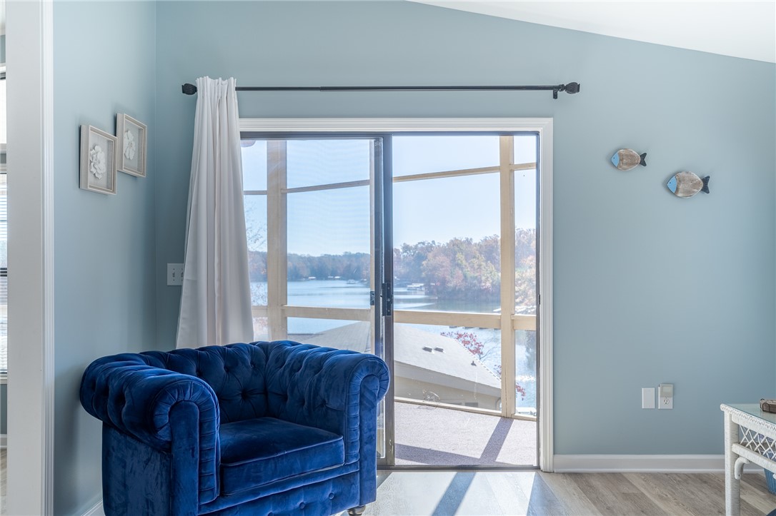 1230 Melton Road, Unit 14 West Union, SC 29696 - Photo 9 of 23 Fully furnished living room with gorgeous views