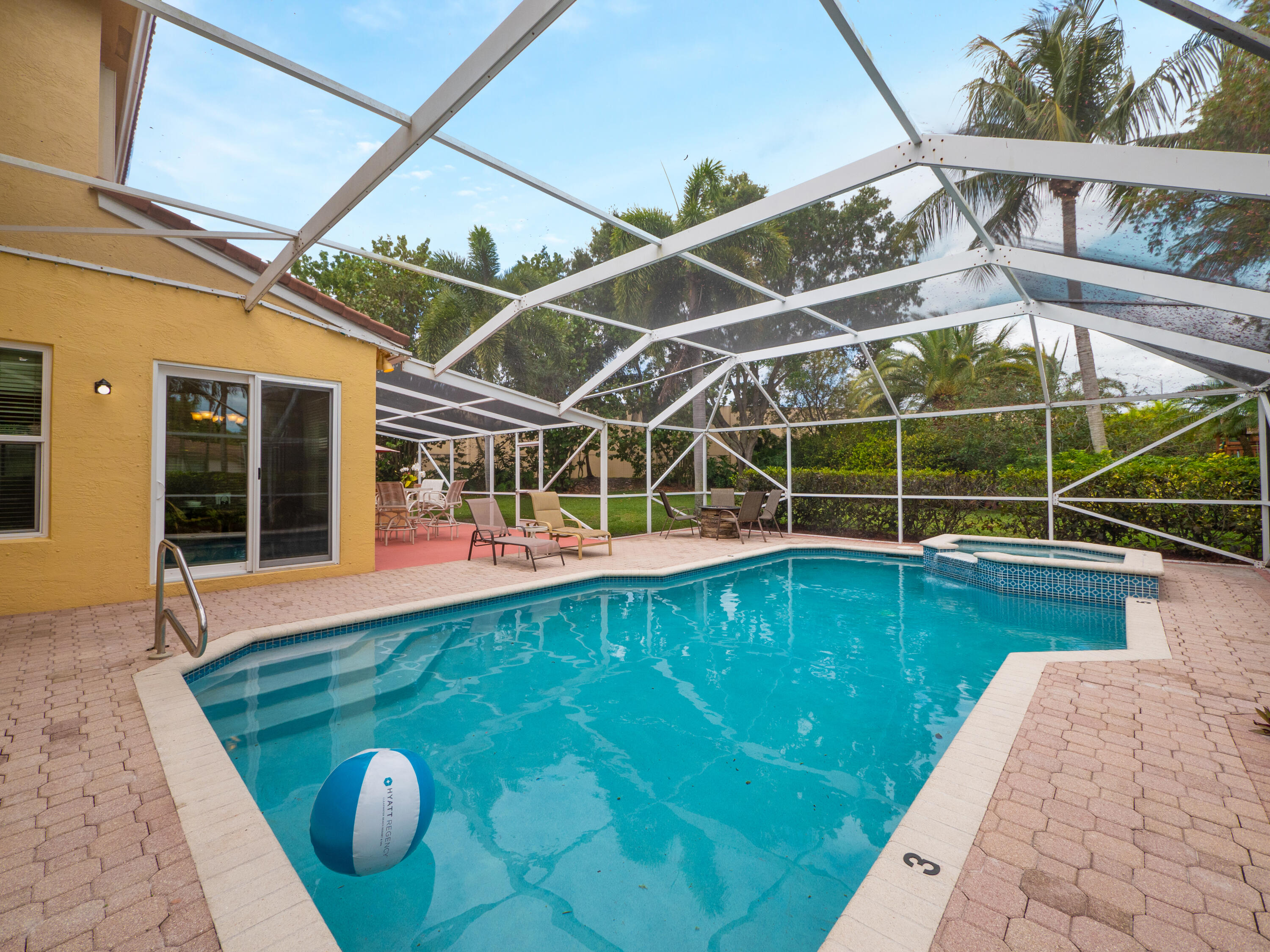 422 Oriole Circle Jupiter, FL 33458 - Photo 11 of 34 422 Oriole Circle