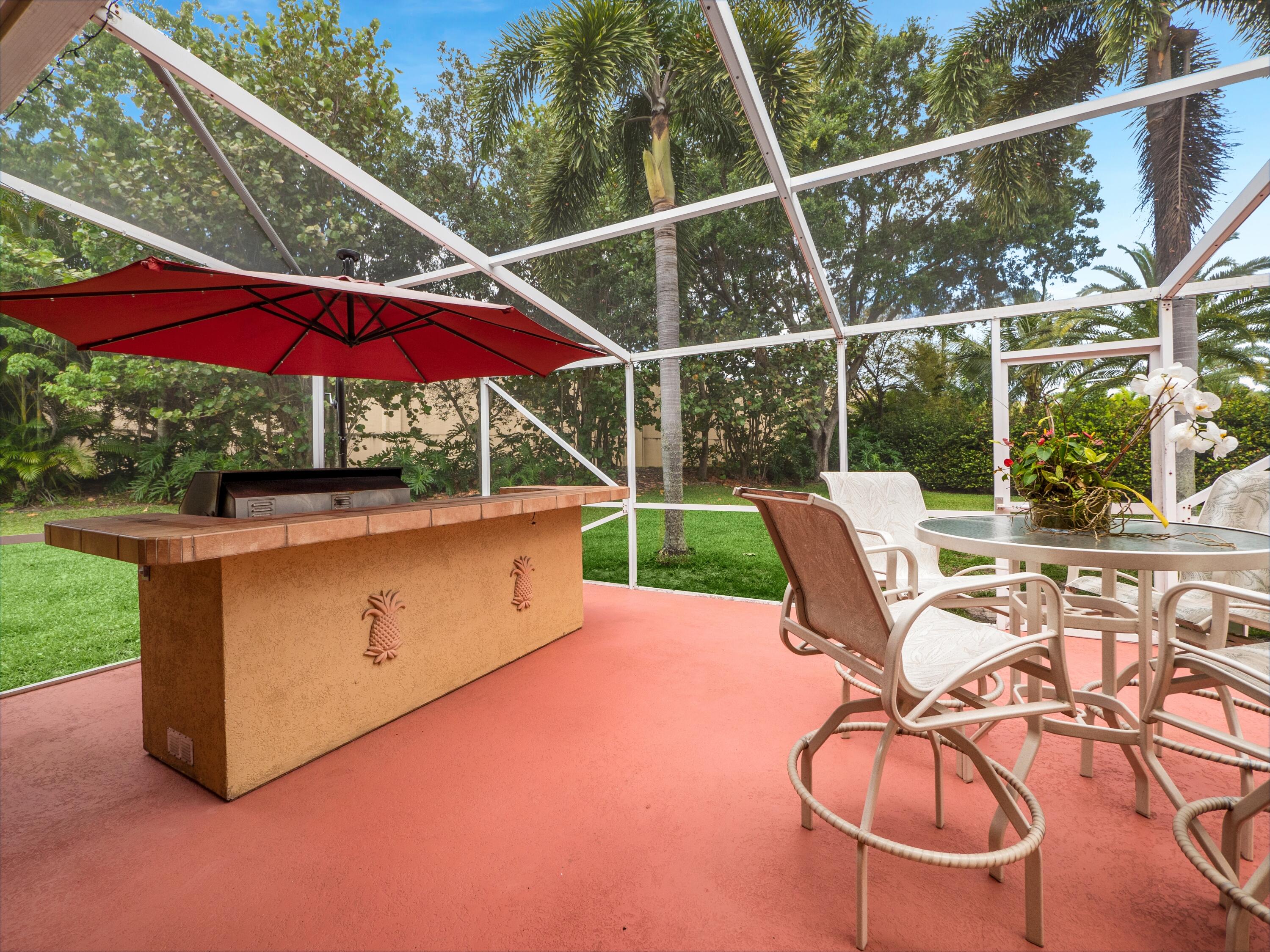 422 Oriole Circle Jupiter, FL 33458 - Photo 12 of 34 422 Oriole Circle