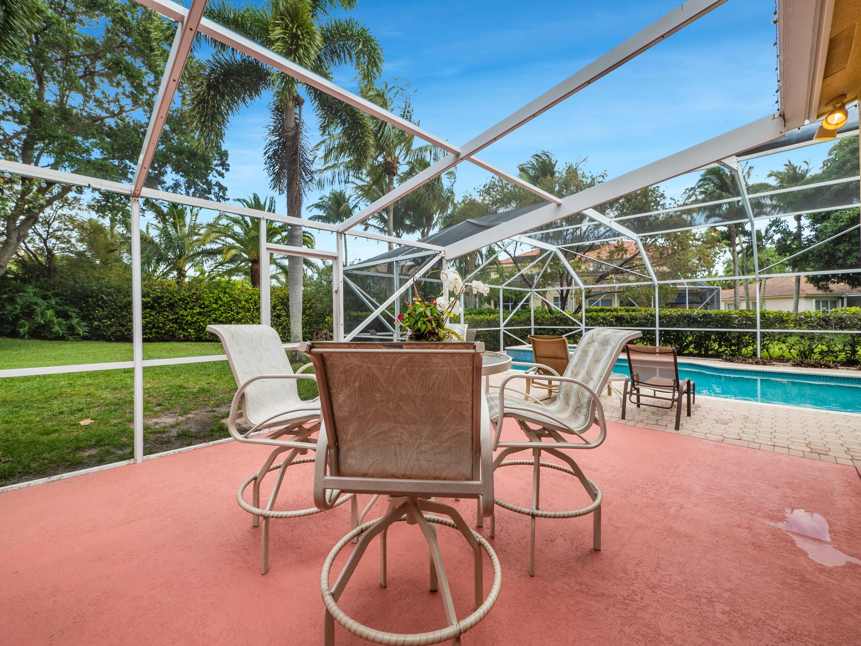 422 Oriole Circle Jupiter, FL 33458 - Photo 14 of 34 422 Oriole Circle