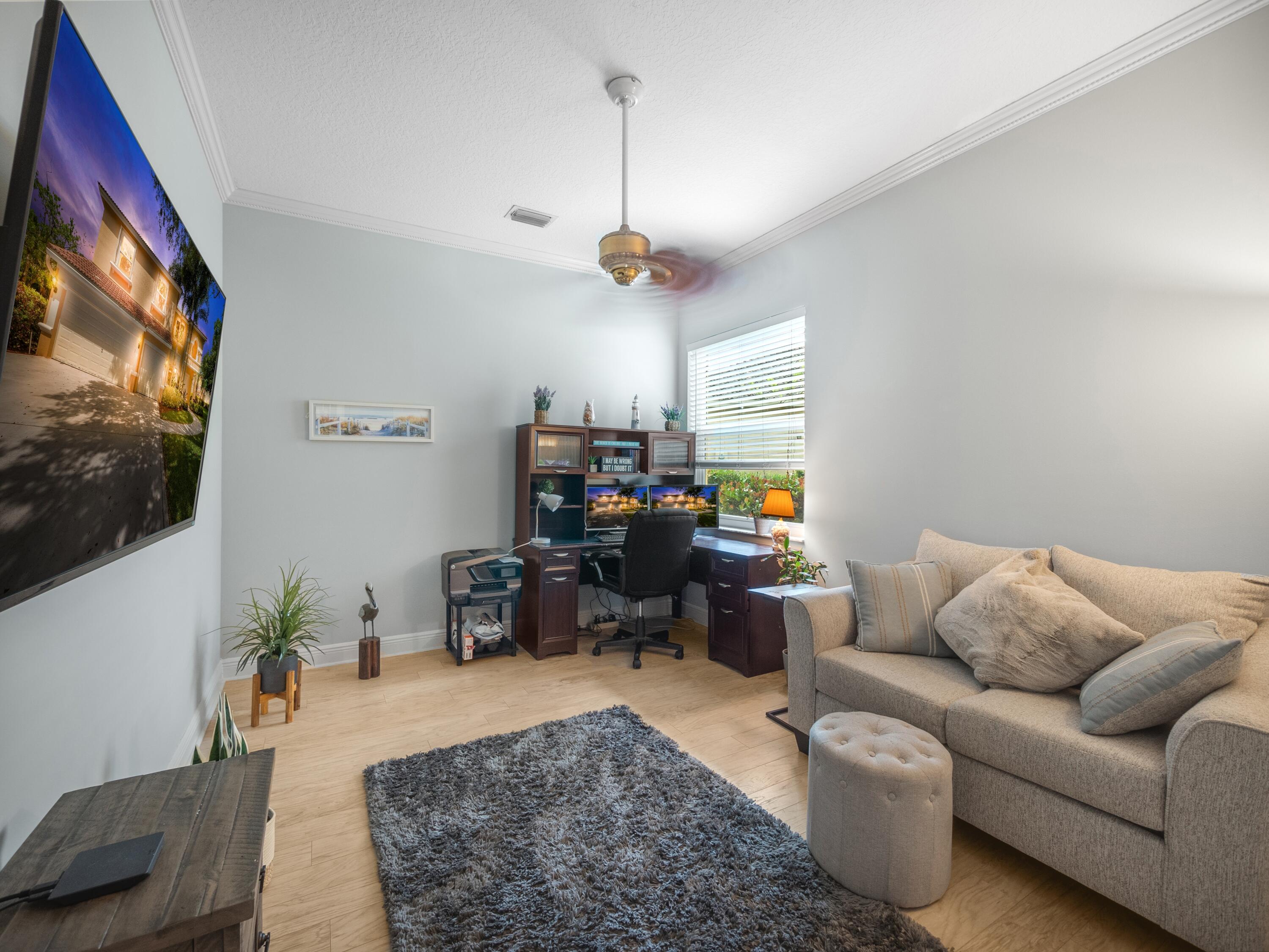 422 Oriole Circle Jupiter, FL 33458 - Photo 21 of 34 422 Oriole Circle