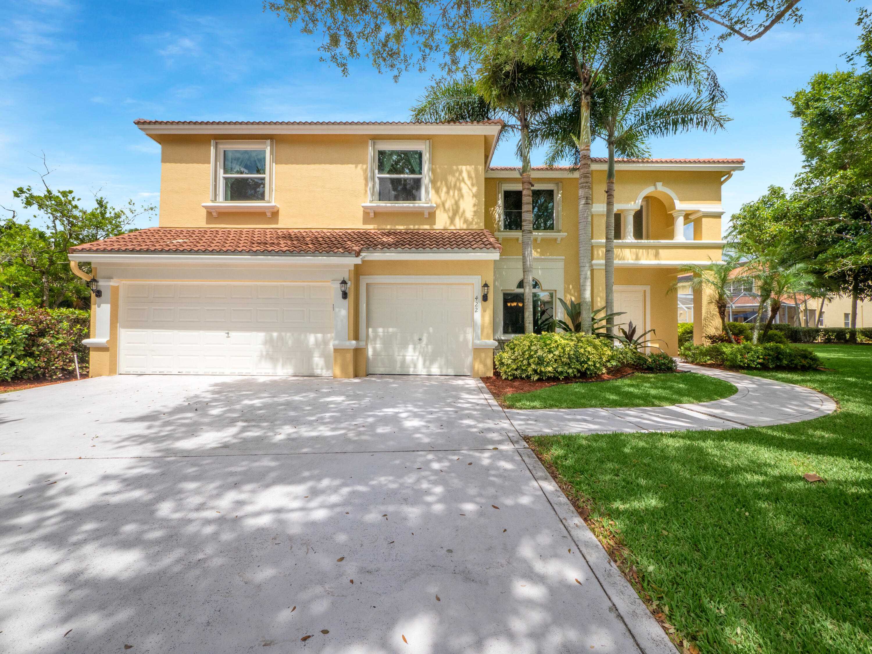 422 Oriole Circle Jupiter, FL 33458 - Photo 5 of 34 422 Oriole Circle