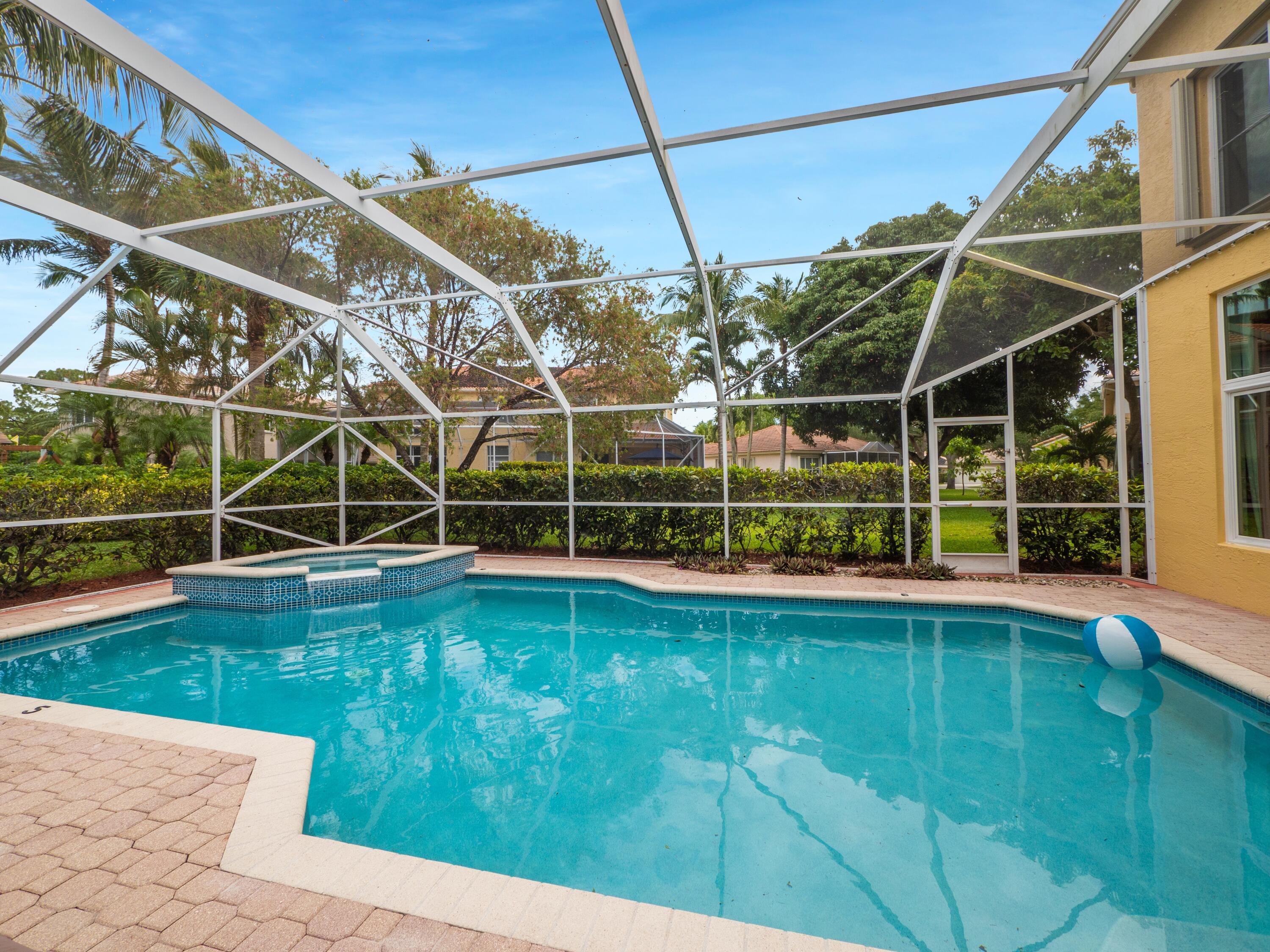 422 Oriole Circle Jupiter, FL 33458 - Photo 9 of 34 422 Oriole Circle