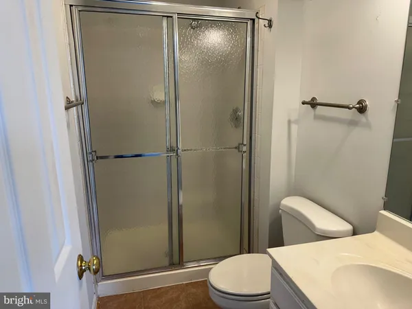 $2,950 | 45422 Gable Square, Sterling, VA 20164