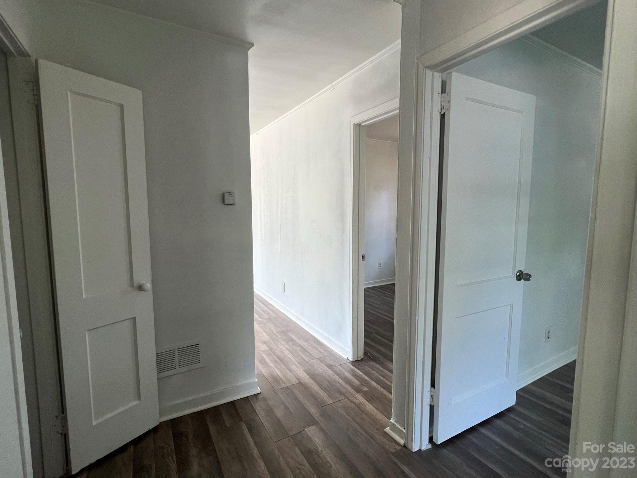 4650 Connecting Road Charlotte, NC 28209 - Photo 7 of 15