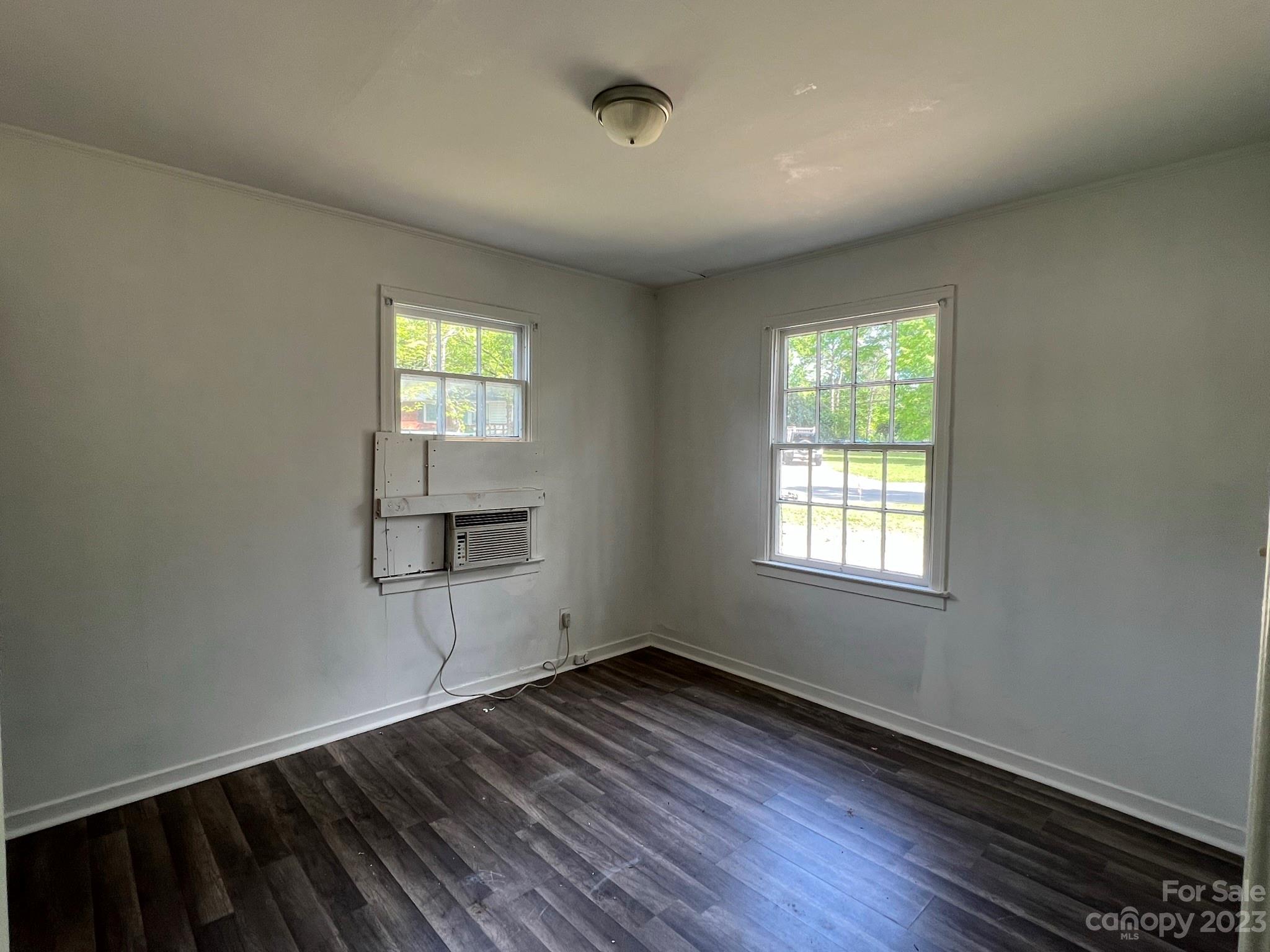4650 Connecting Road Charlotte, NC 28209 - Photo 10 of 15
