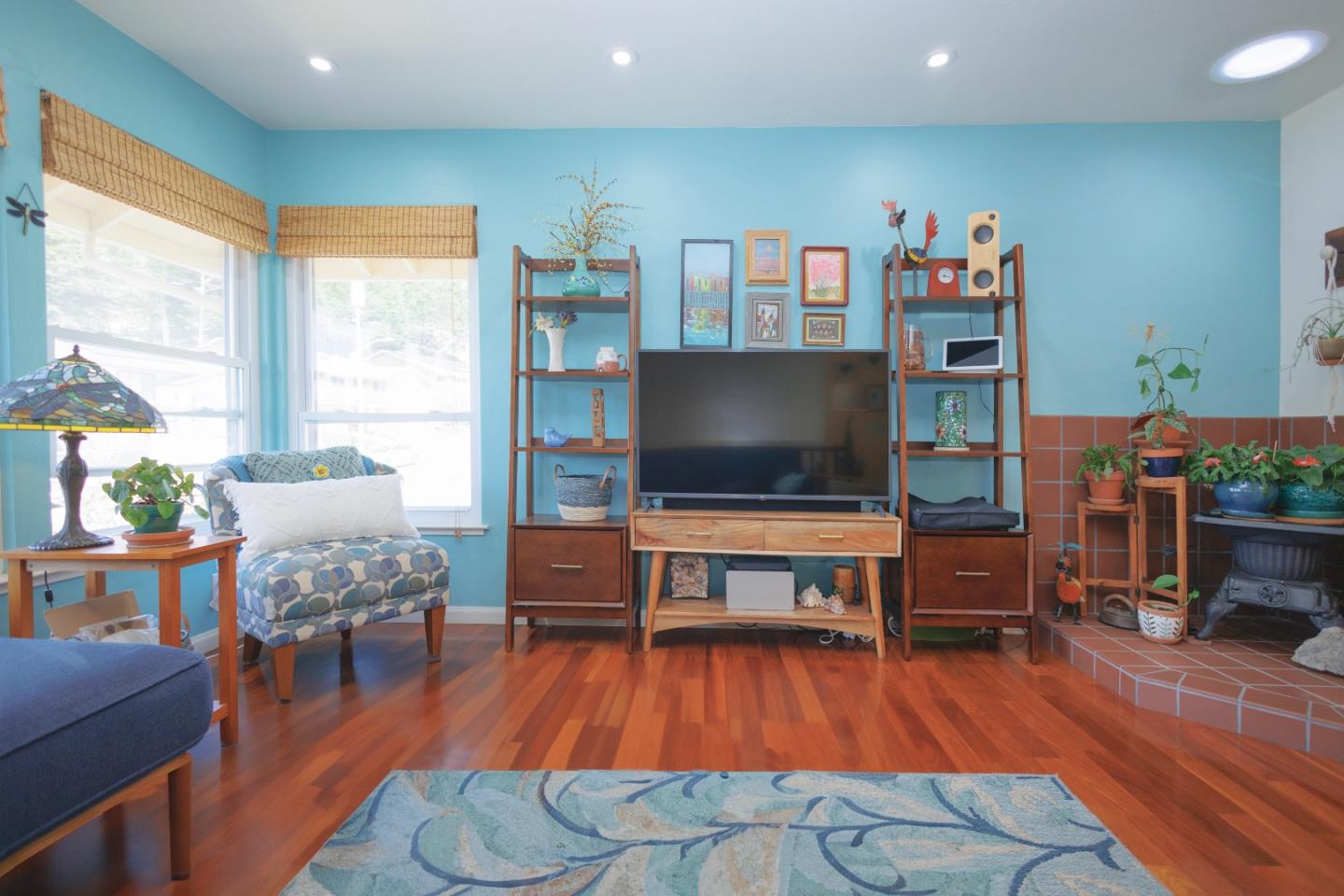 803 Big Bend Drive Pacifica, CA 94044 - Photo 30 of 47 a living room with furniture and a flat screen tv