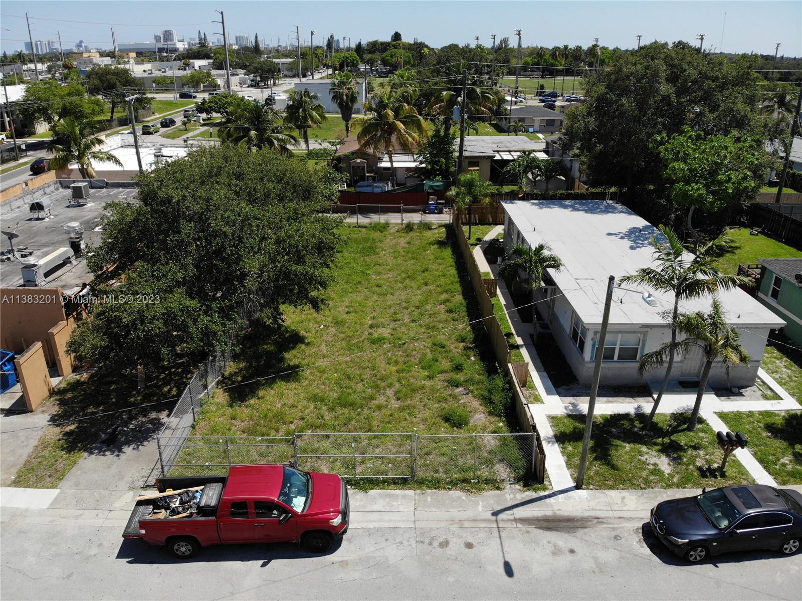 2210 Raleigh Street Hollywood, FL 33020 - Photo 3 of 17 Gallery Image 3