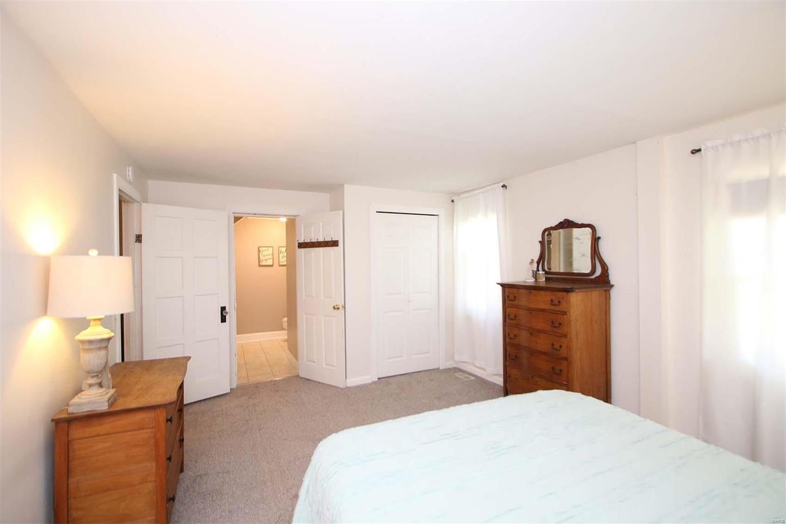 13265 Fessler Road Dow, IL 62022 - Photo 12 of 69