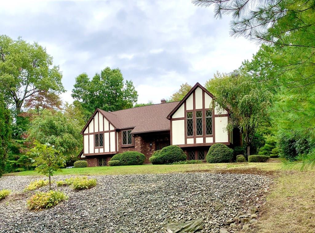 258 Bear Hole Road West Springfield, MA 01089 - Photo 1 of 25 Gallery Image 1
