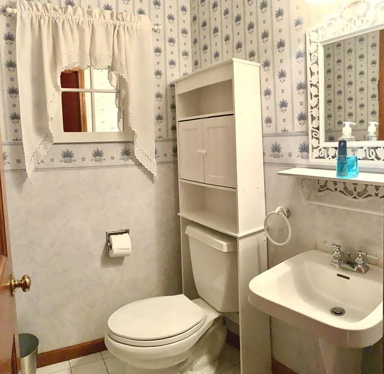 258 Bear Hole Road West Springfield, MA 01089 - Photo 12 of 25 Gallery Image 12