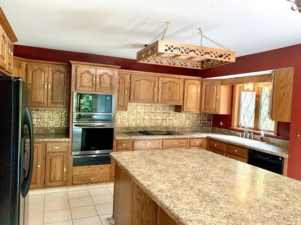 258 Bear Hole Road West Springfield, MA 01089 - Photo 16 of 25 Gallery Image 16
