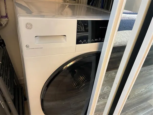 $137,000 | 20921 Haulover Cove Road, Unit 11, Lutz, FL 33558