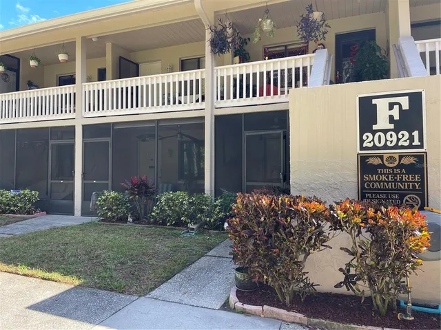 $147,000 | 20921 Haulover Cove Road, Unit 11, Lutz, FL 33558