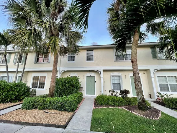 $2,600 | 9914 Northwest 56th Place, Coral Springs, FL 33076