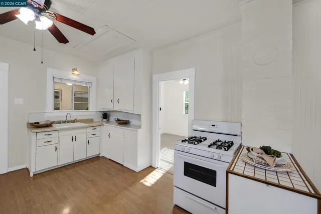 $999,000 | 22820 5th Street, Hayward, CA 94541