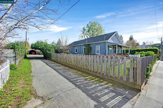$999,000 | 22820 5th Street, Hayward, CA 94541