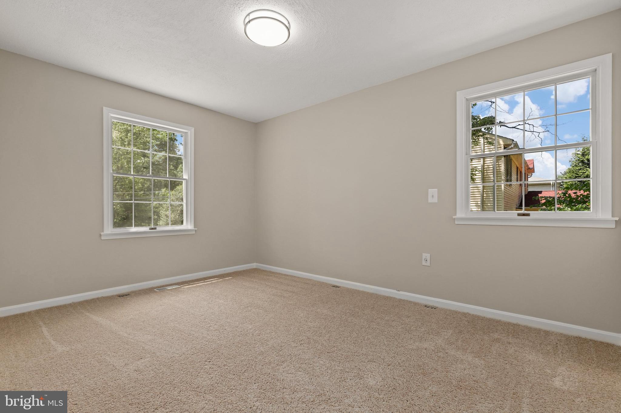 15309 Peach Orchard Road Silver Spring, MD 20905 - Photo 24 of 43