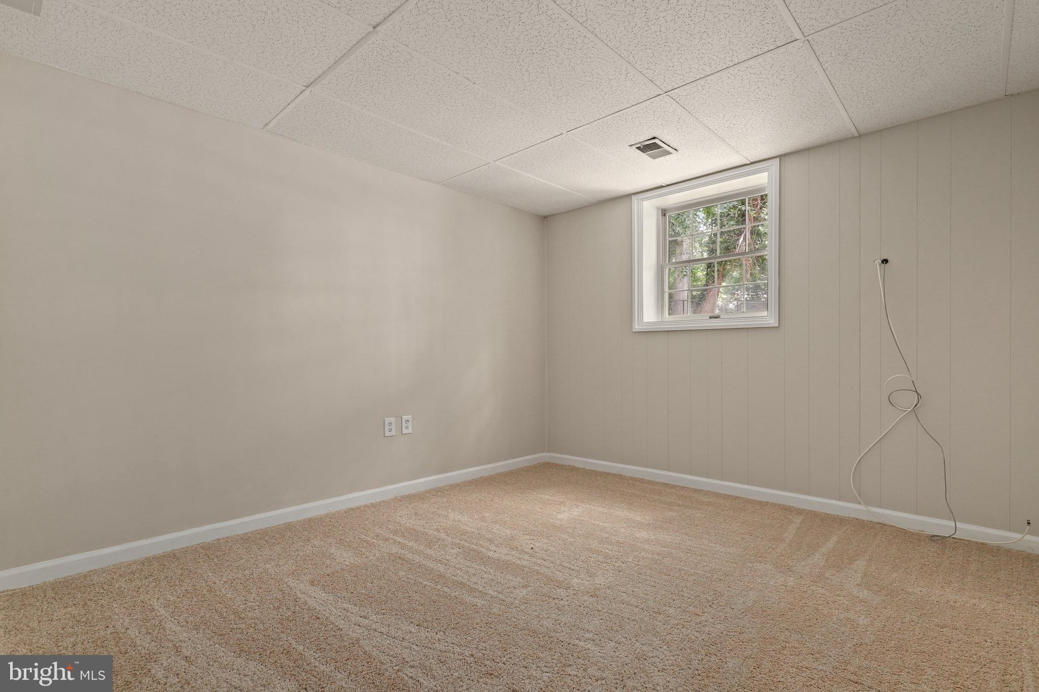15309 Peach Orchard Road Silver Spring, MD 20905 - Photo 29 of 43