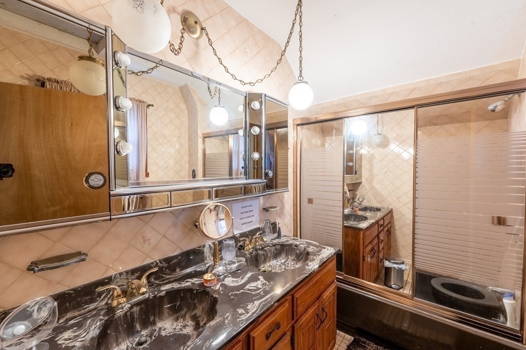 75 Reney Street Fall River, MA 02723 - Photo 15 of 19 Gallery Image 15