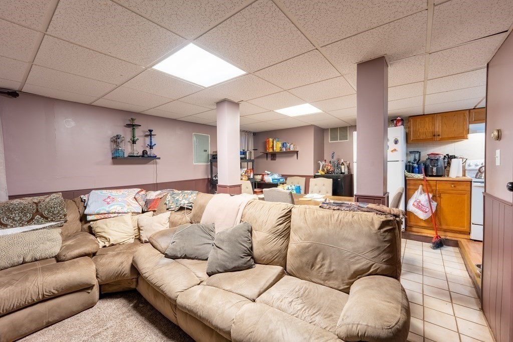 75 Reney Street Fall River, MA 02723 - Photo 16 of 19 Gallery Image 16