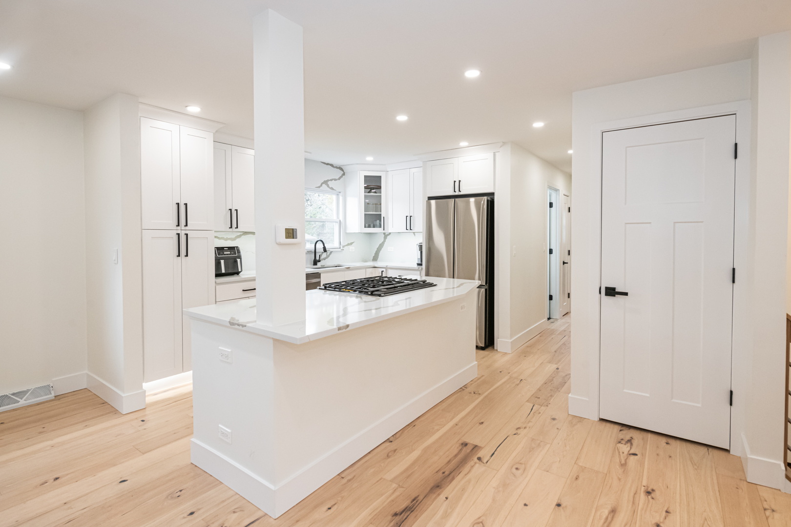 191 North Pleasant Road Lake Zurich, IL 60047 - Photo 11 of 50 Gallery Image 11