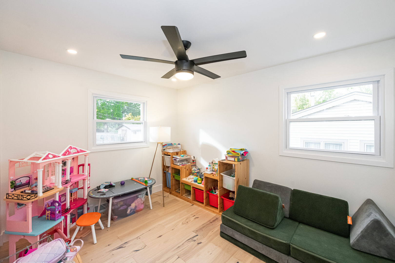 191 North Pleasant Road Lake Zurich, IL 60047 - Photo 28 of 50 Gallery Image 28