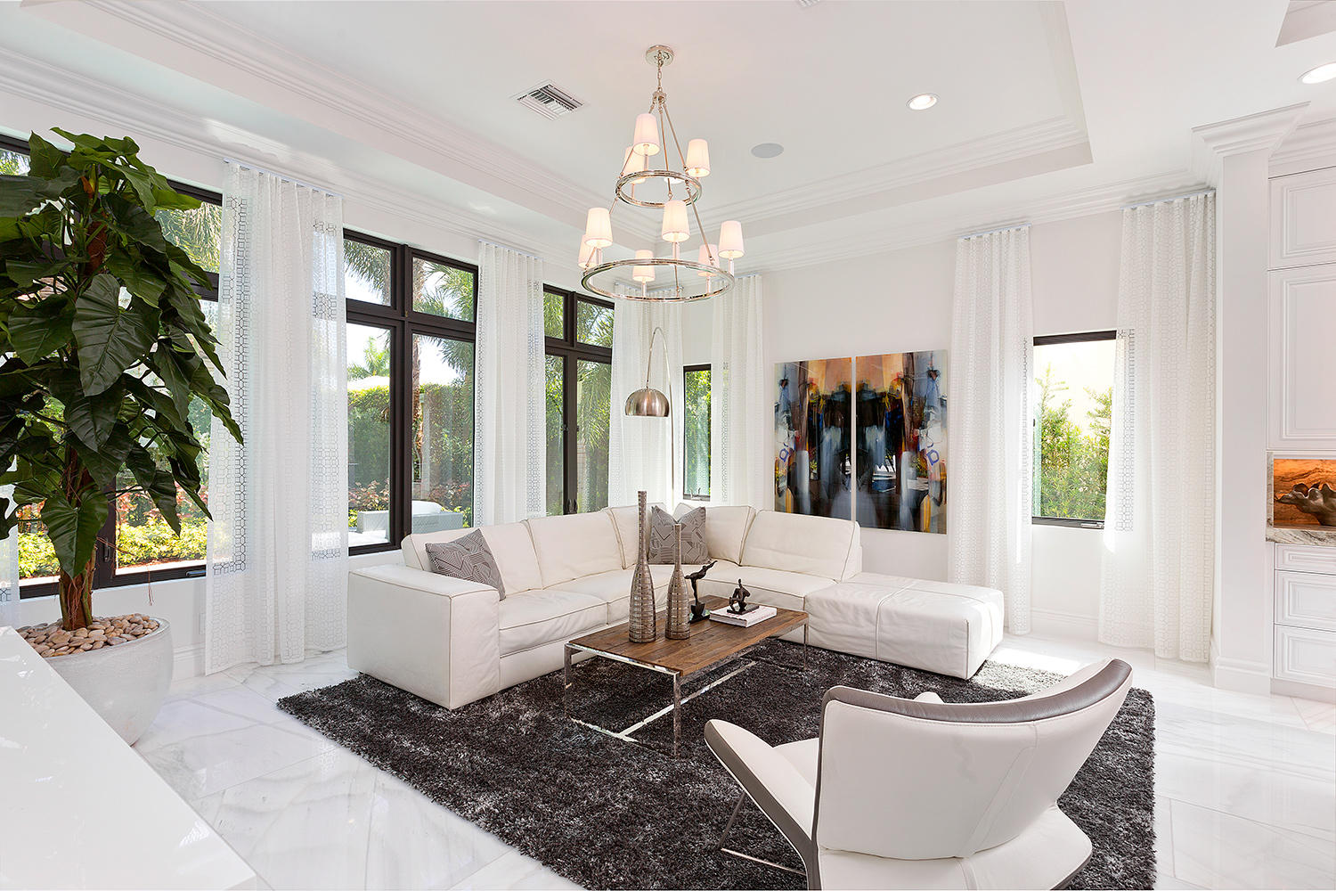 2184 Acorn Palm Road Boca Raton, FL 33432 - Photo 18 of 62 15a_Familyroom_1