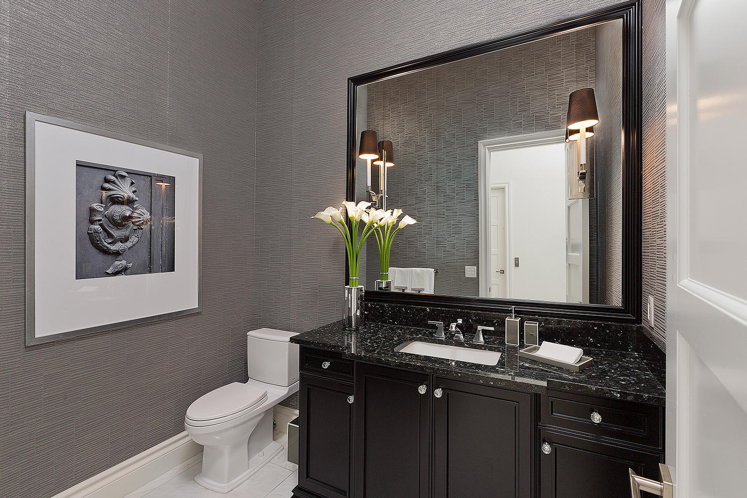 2184 Acorn Palm Road Boca Raton, FL 33432 - Photo 31 of 62 27_Powderroom