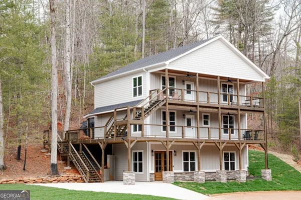 $1,025,000 | 361 Sportarten Strasse, Helen, GA 30545