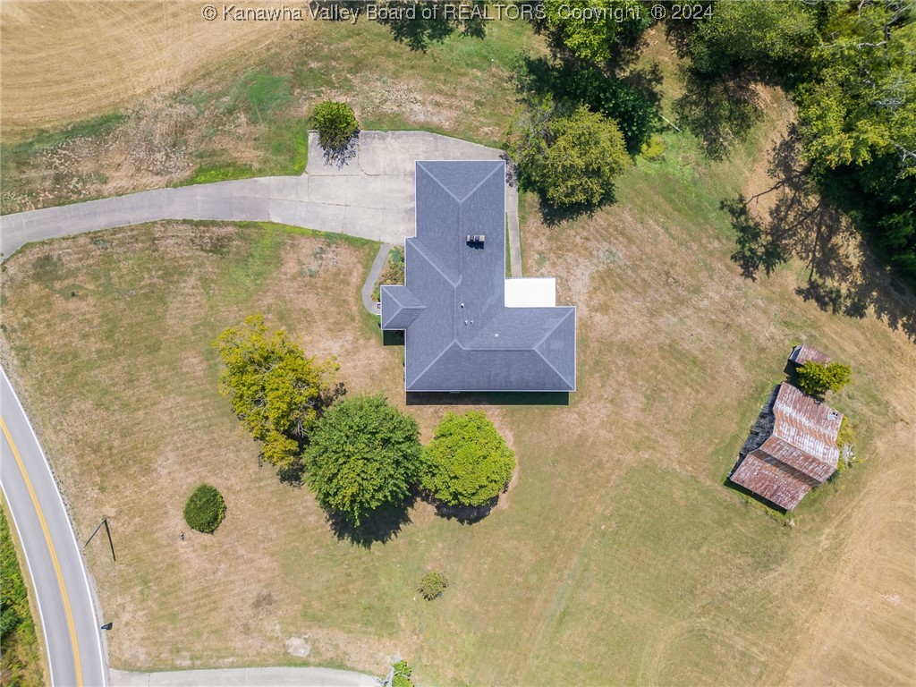 2376 East Mud River Road Culloden, WV 25510 - Photo 37 of 44 Gallery Image 37