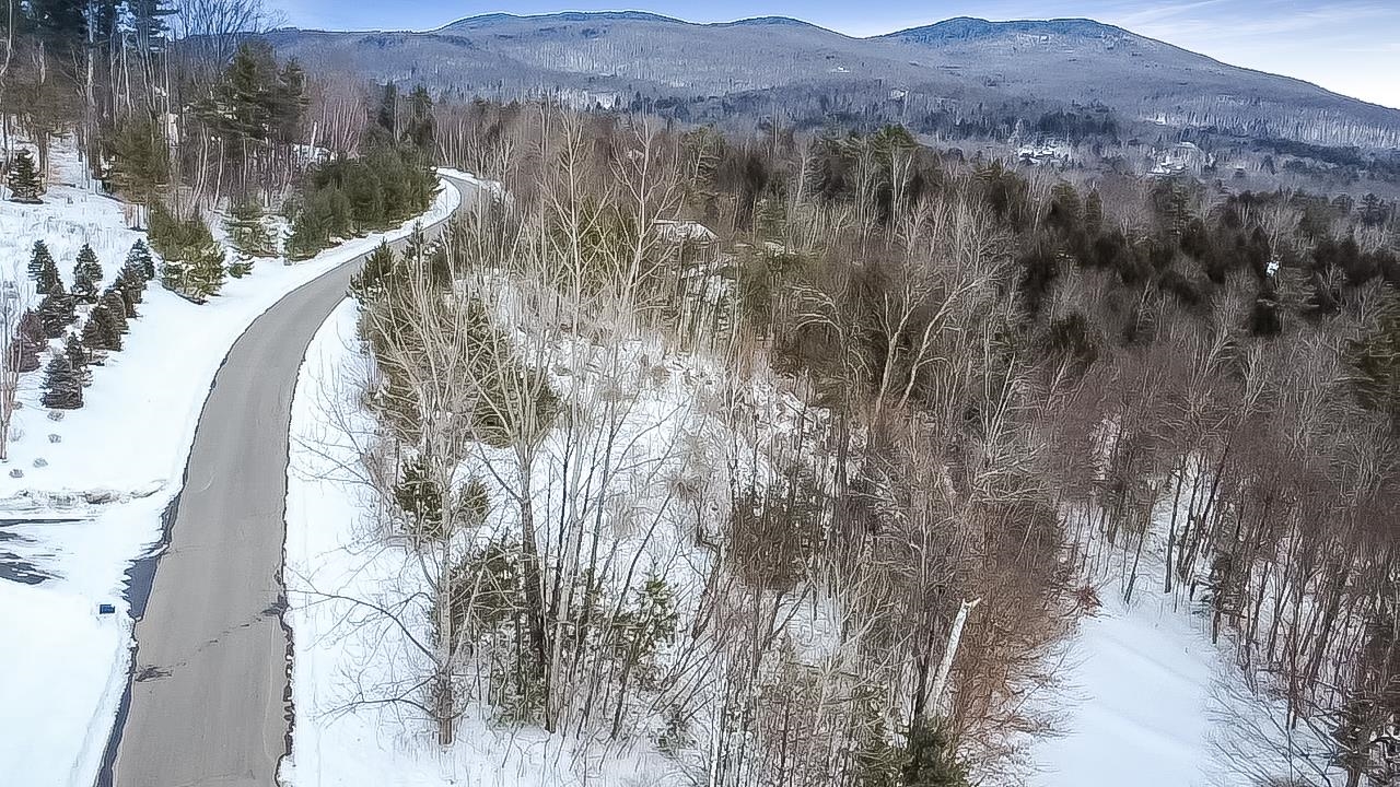 100 Pennock Lane Rutland Town, VT 05701 - Photo 2 of 17