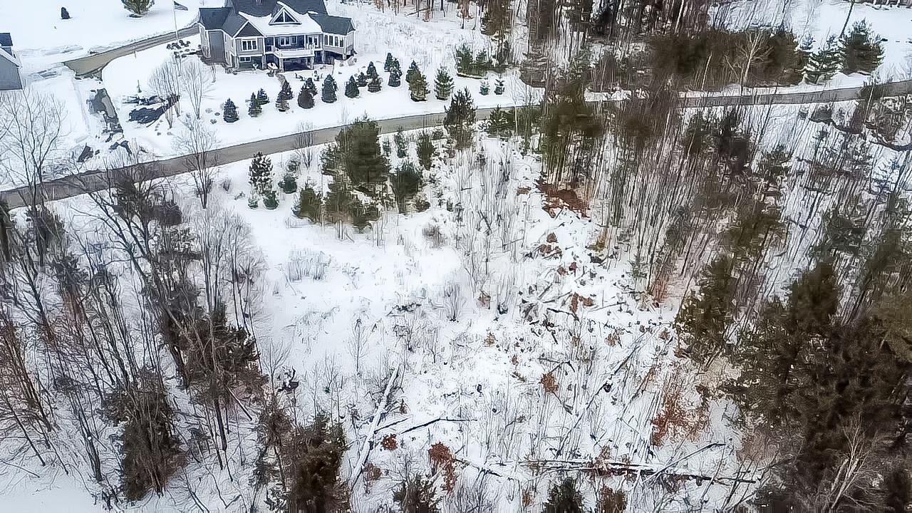 100 Pennock Lane Rutland Town, VT 05701 - Photo 4 of 17