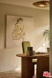 $3,899,000 | 17539 West Magnolia Boulevard, Encino, CA 91316