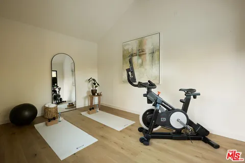 $3,899,000 | 17539 West Magnolia Boulevard, Encino, CA 91316